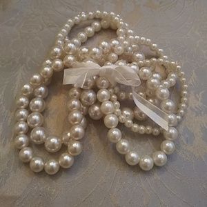 8 pearl bracelets